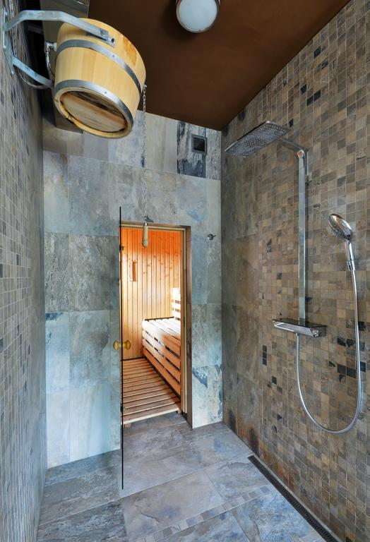 Hotel Richtr Frydek-Mistek Bagian luar foto
